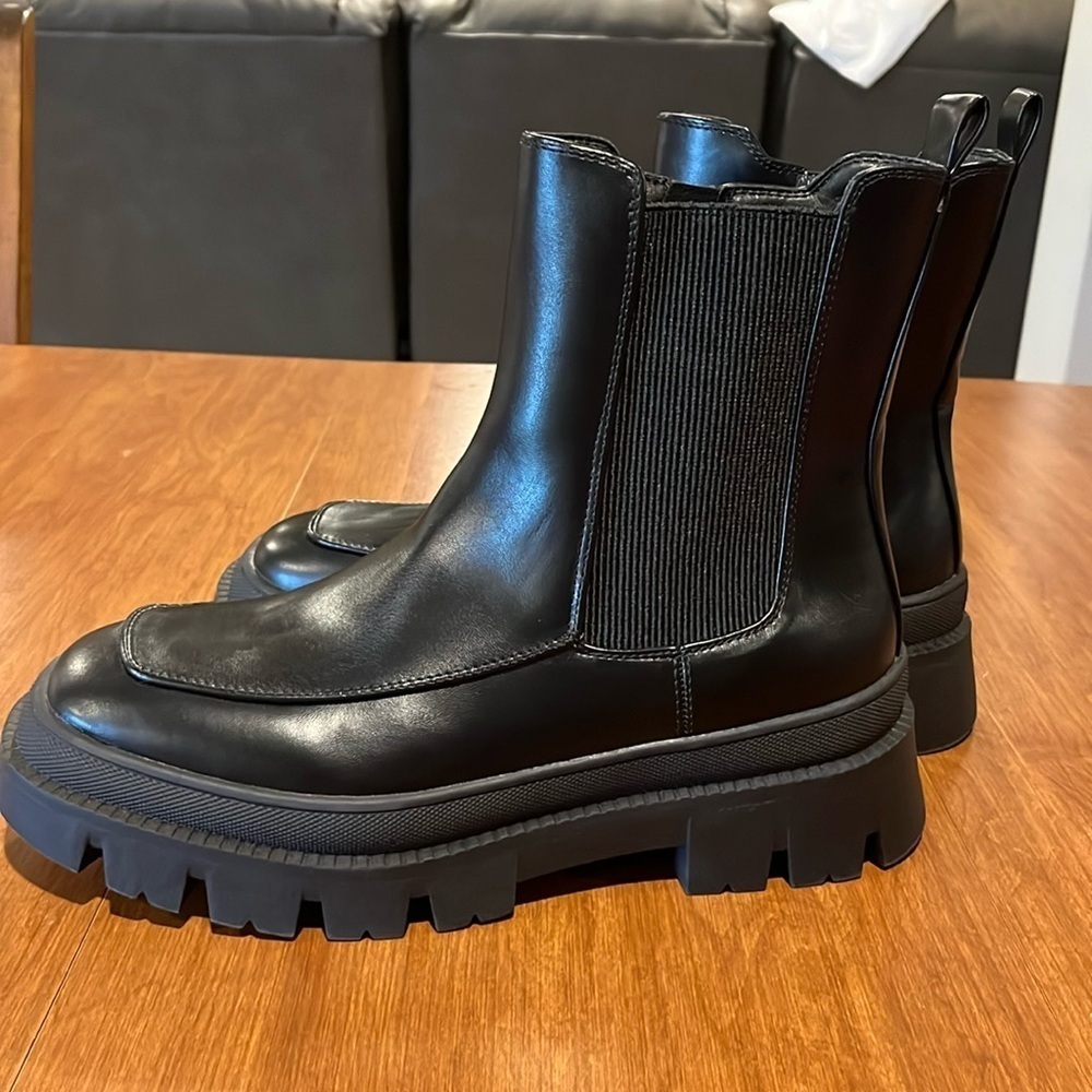 NWT Lane Bryant Leather Moto Boots size 10.5W.